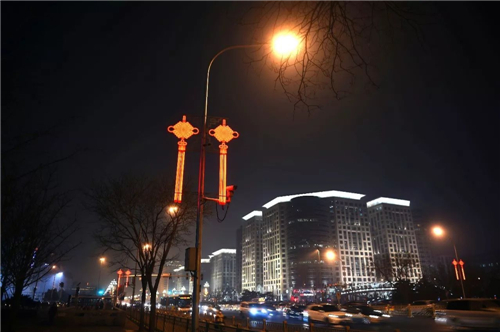 中国结已挂上十里长街沿途的97麻豆国产传媒成人影片