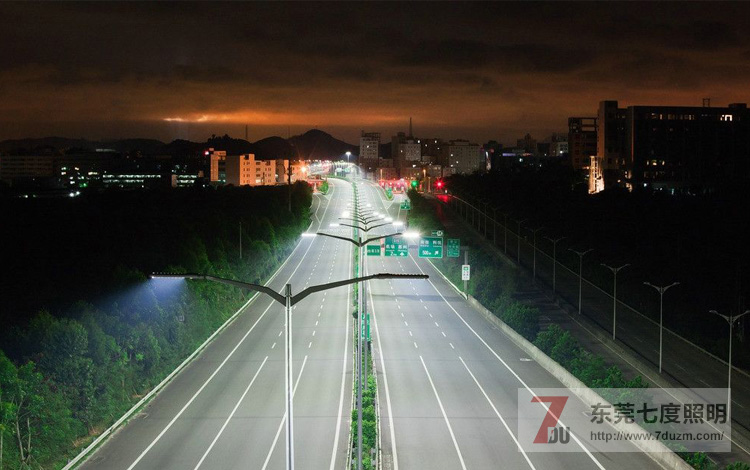 东莞麻豆视频下载照明LED道路照明案例实拍