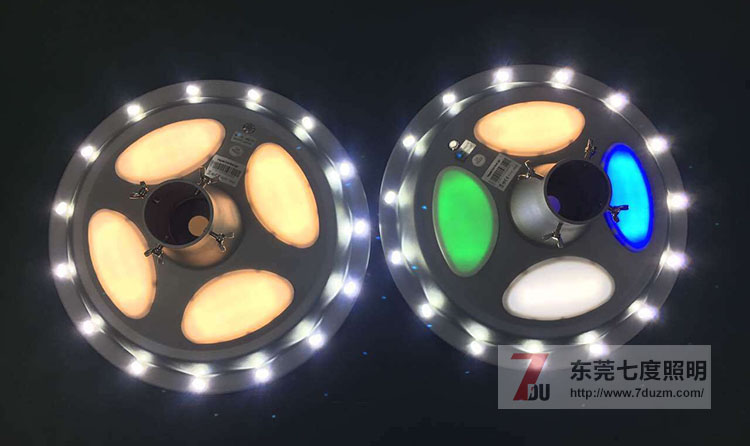 东莞麻豆视频下载照明UFO飞碟型一体化太阳能LED庭院灯亮灯图片展示